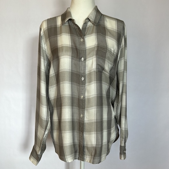 Lucky Brand gray and white super soft flannel button up shirt szL - Picture 9 of 11